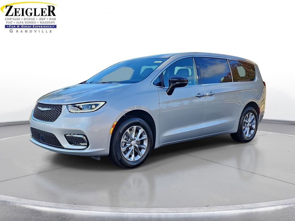 New 2026 Chrysler Pacifica Select Van Passenger Van