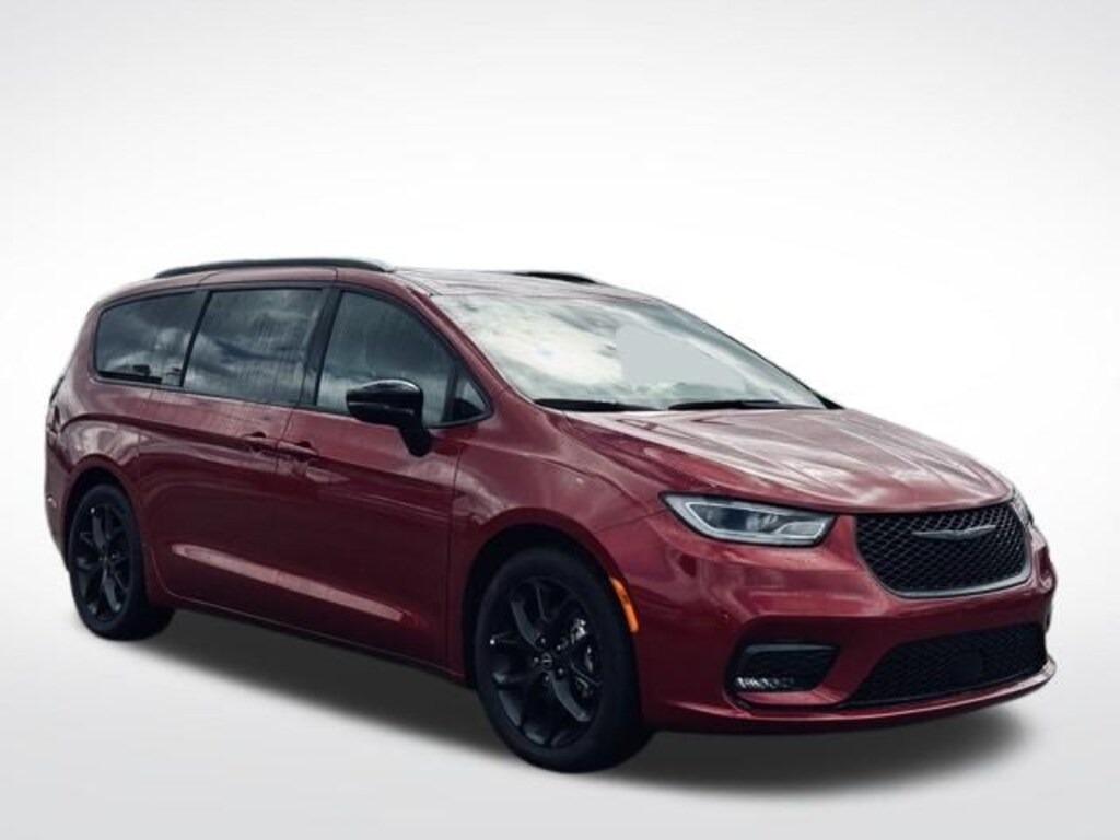 Used 2025 Chrysler Pacifica Limited Minivan/Van