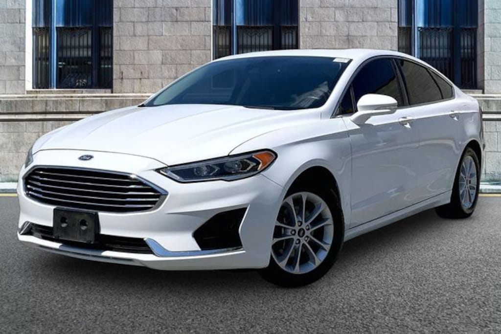 Used 2019 Ford Fusion Hybrid SEL Sedan