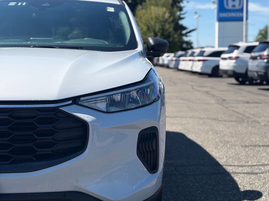 Used 2025 Ford Escape ST-Line SUV