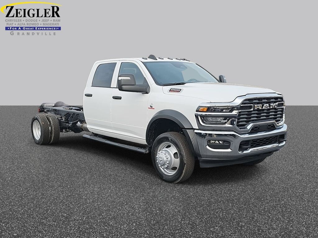 New 2026 Ram 5500 Chassis Cab Tradesman/Big Horn Truck Crew Cab