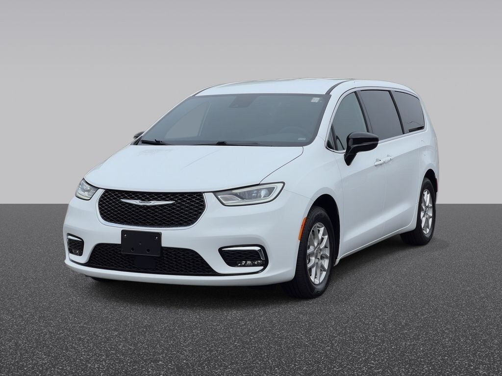 Certified 2025 Chrysler Pacifica Select Minivan/Van