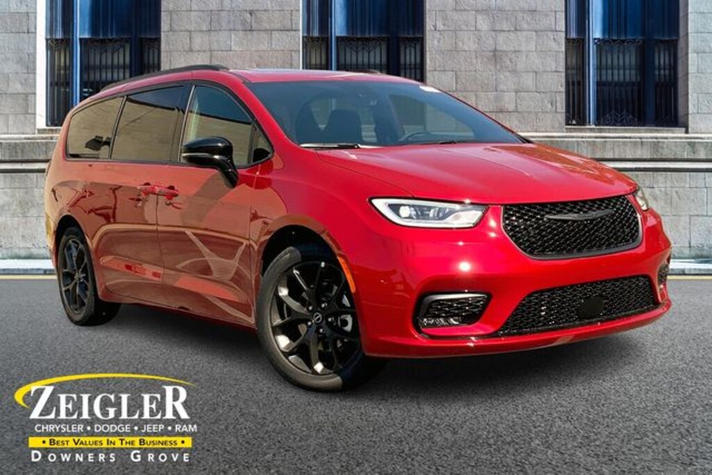 New 2026 Chrysler Pacifica Limited Van Passenger Van