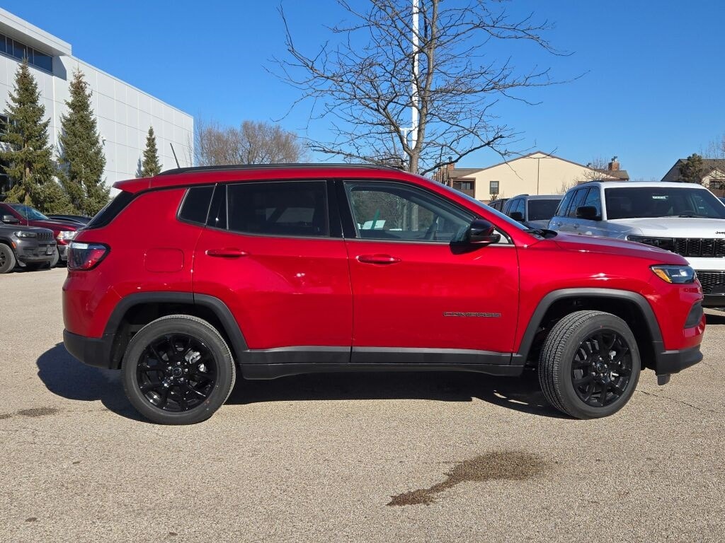 New 2025 Jeep Compass Latitude SUV