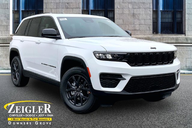 New 2027 Jeep Grand Cherokee Laredo SUV