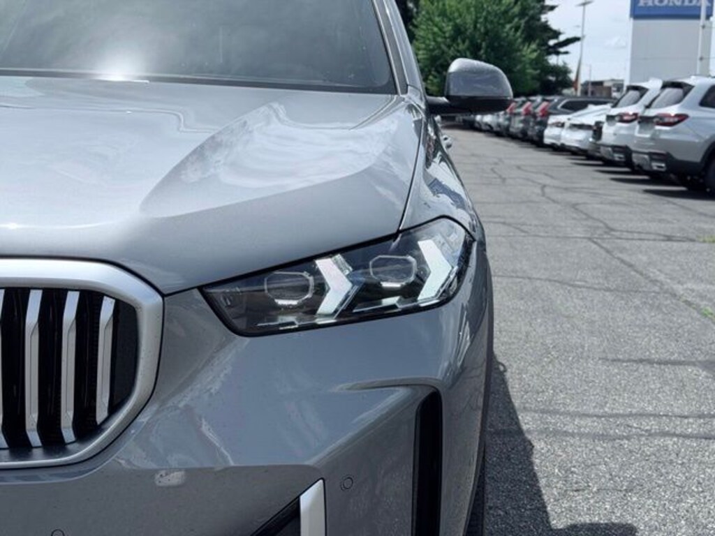 New 2026 BMW X5 xDrive40i SUV