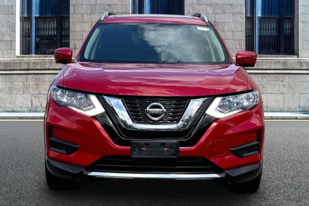 Used 2017 Nissan Rogue SV SUV