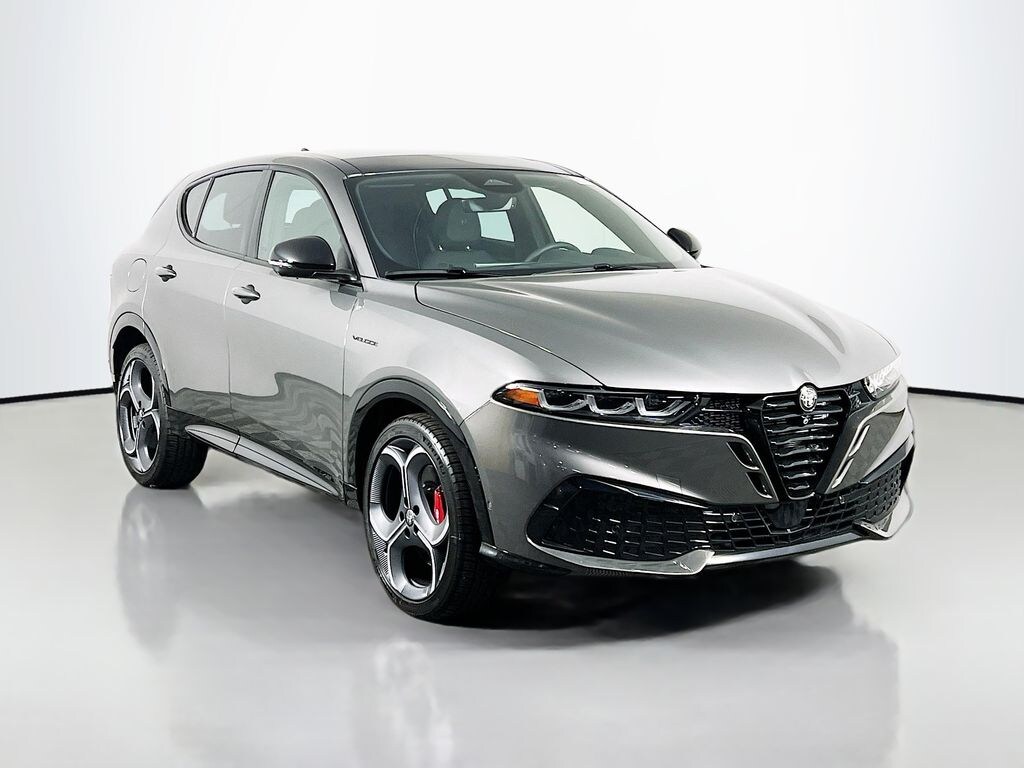 New 2026 Alfa Romeo Tonale Base SUV
