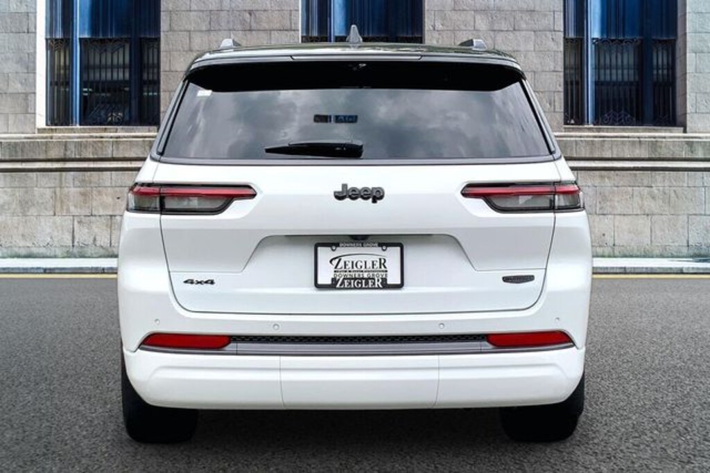 New 2026 Jeep Grand Cherokee L Summit SUV