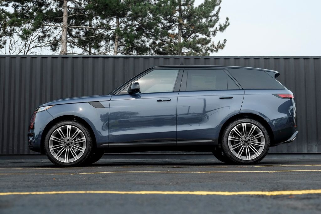 New 2026 Land Rover Range Rover Sport P360 SE SUV