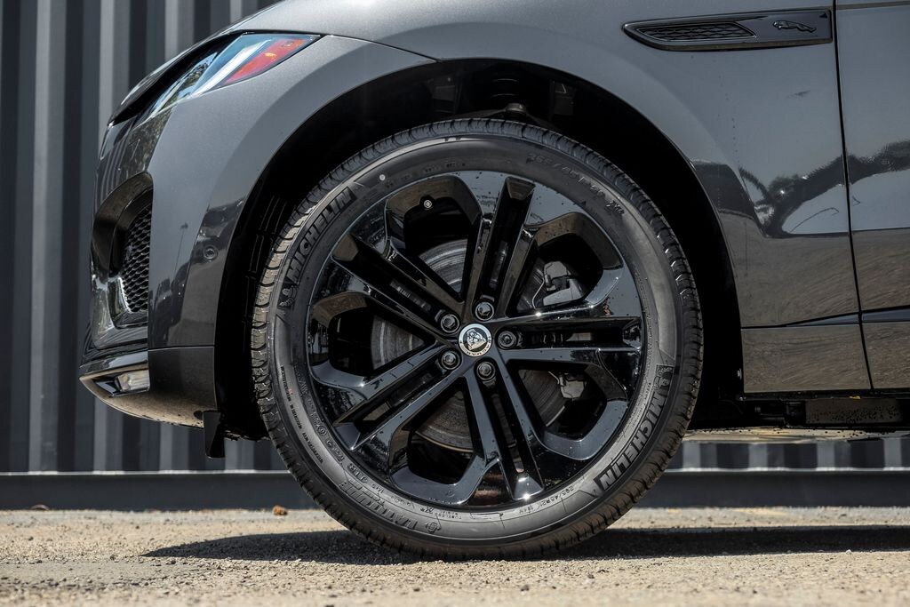 New 2026 Jaguar F-PACE P250 R-Dynamic S SUV