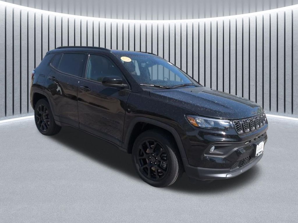 2026 Jeep Compass Altitude 4X4's photo