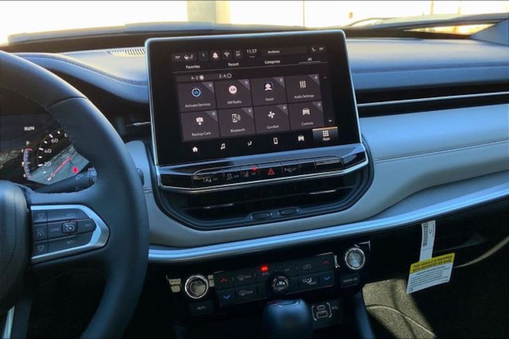 New 2025 Jeep Compass Limited SUV