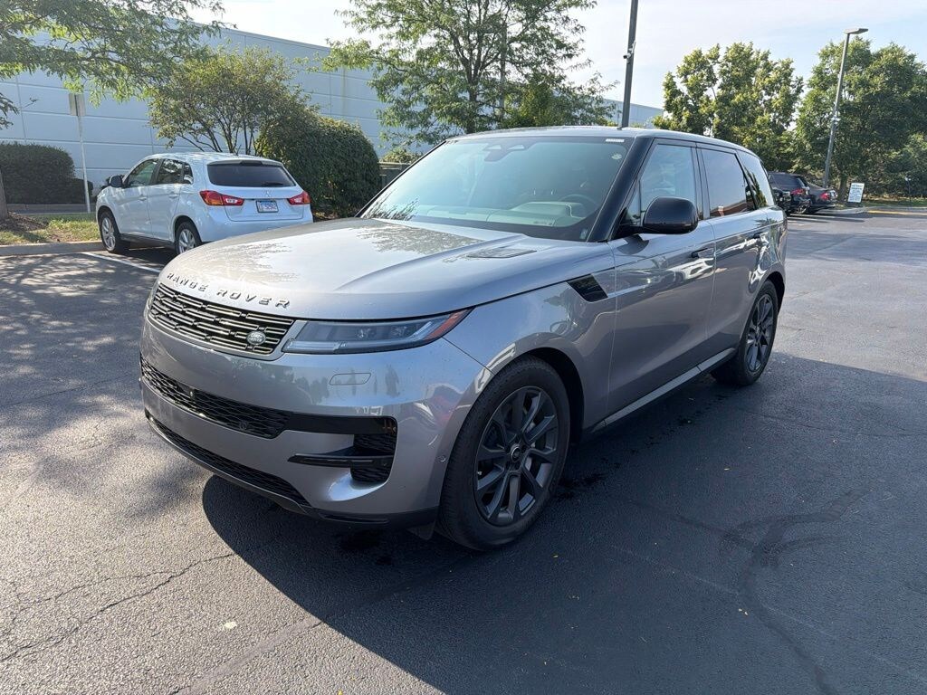 Used 2024 Land Rover Range Rover Sport SE SUV