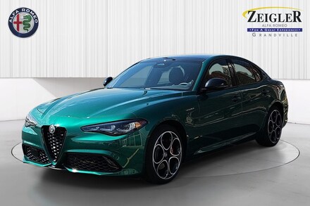 2026 Alfa Romeo Giulia Base Sedan