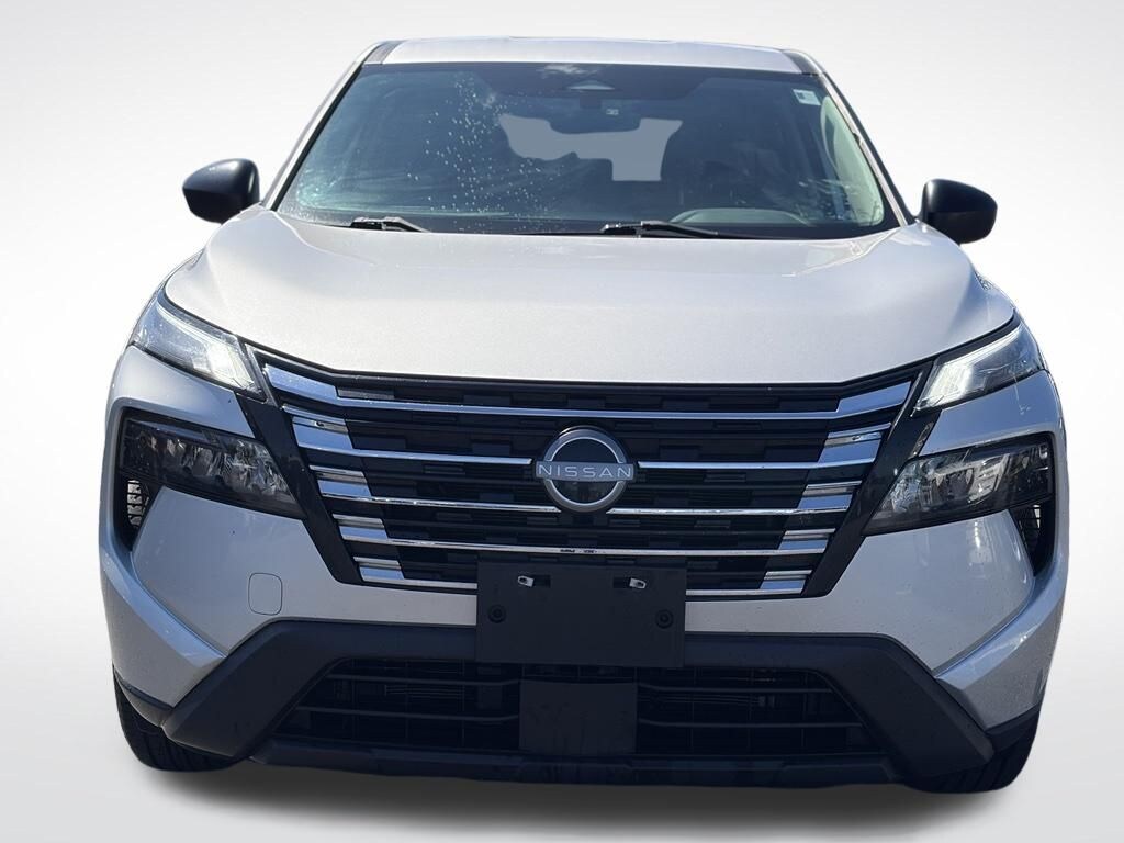 Used 2024 Nissan Rogue S SUV