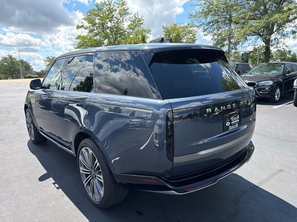 Used 2025 Land Rover Range Rover SE SUV