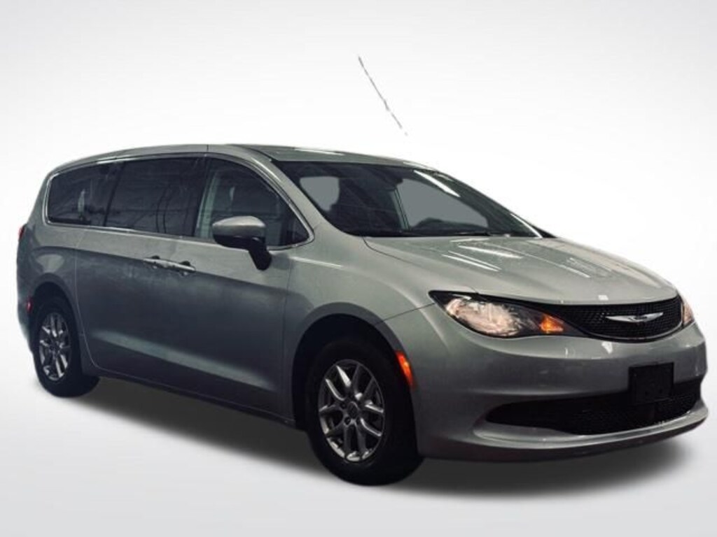 Used 2023 Chrysler Voyager LX Minivan/Van