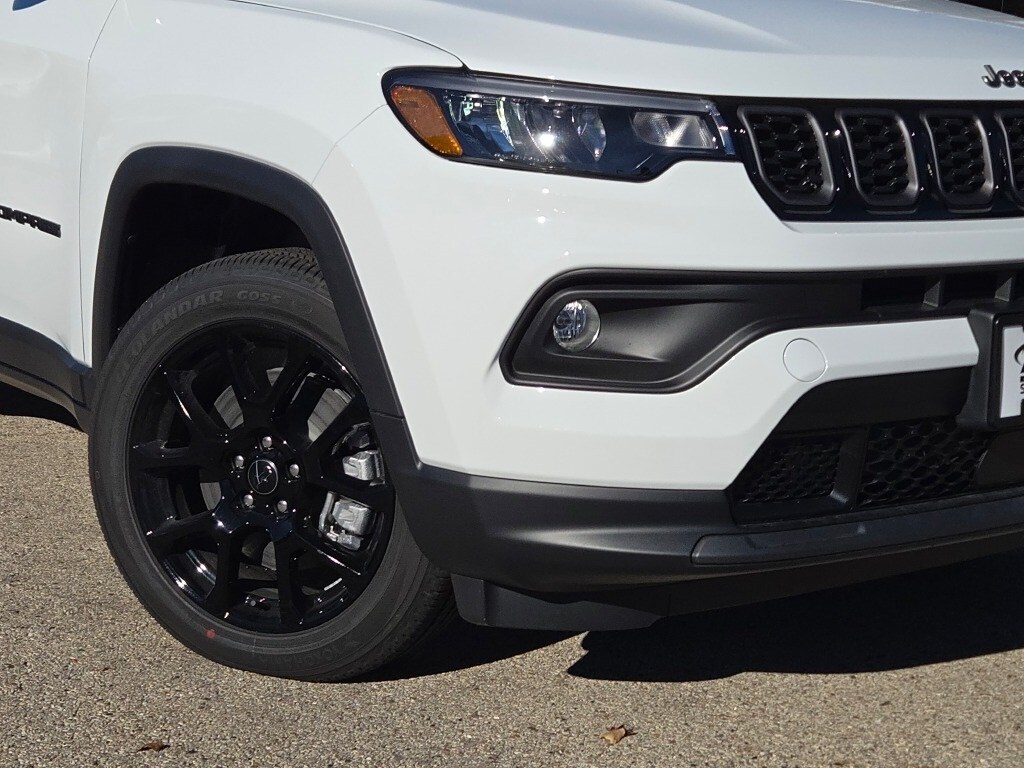 New 2026 Jeep Compass Latitude SUV