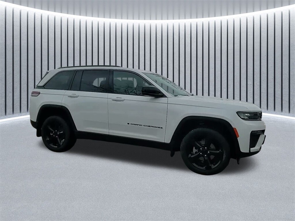 New 2026 Jeep Grand Cherokee Limited SUV