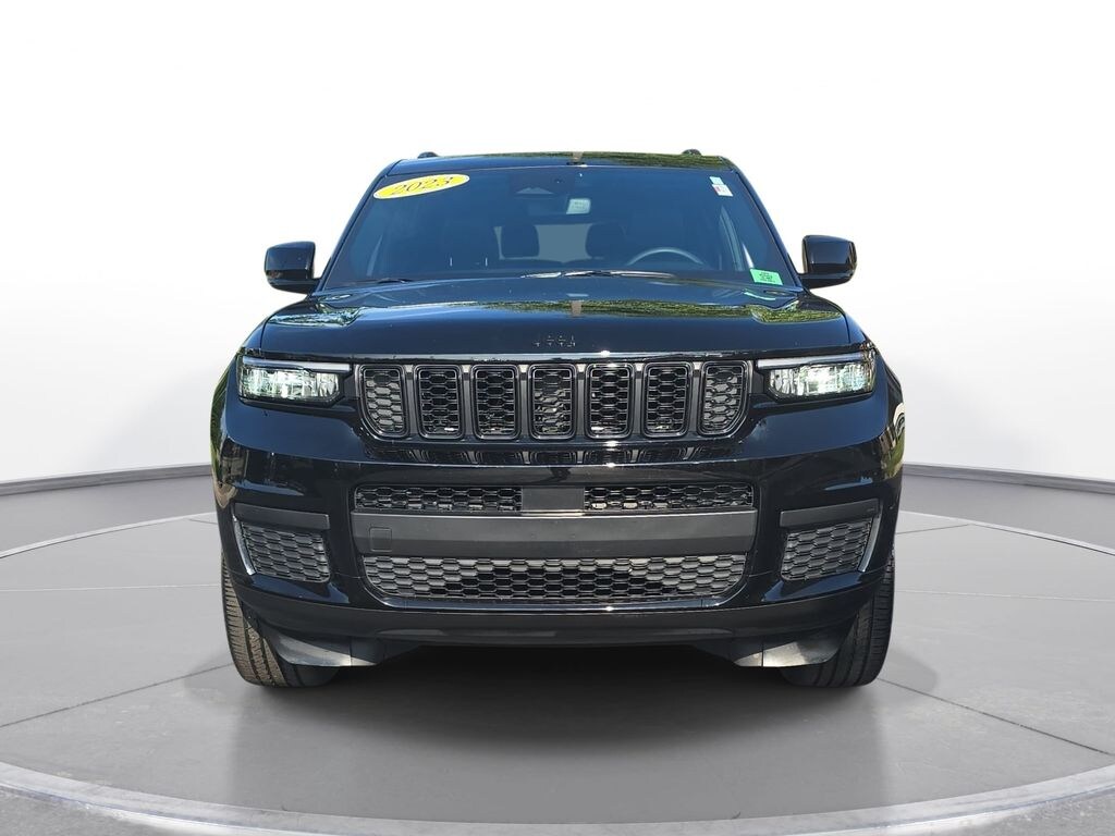 Used 2023 Jeep Grand Cherokee L Altitude SUV