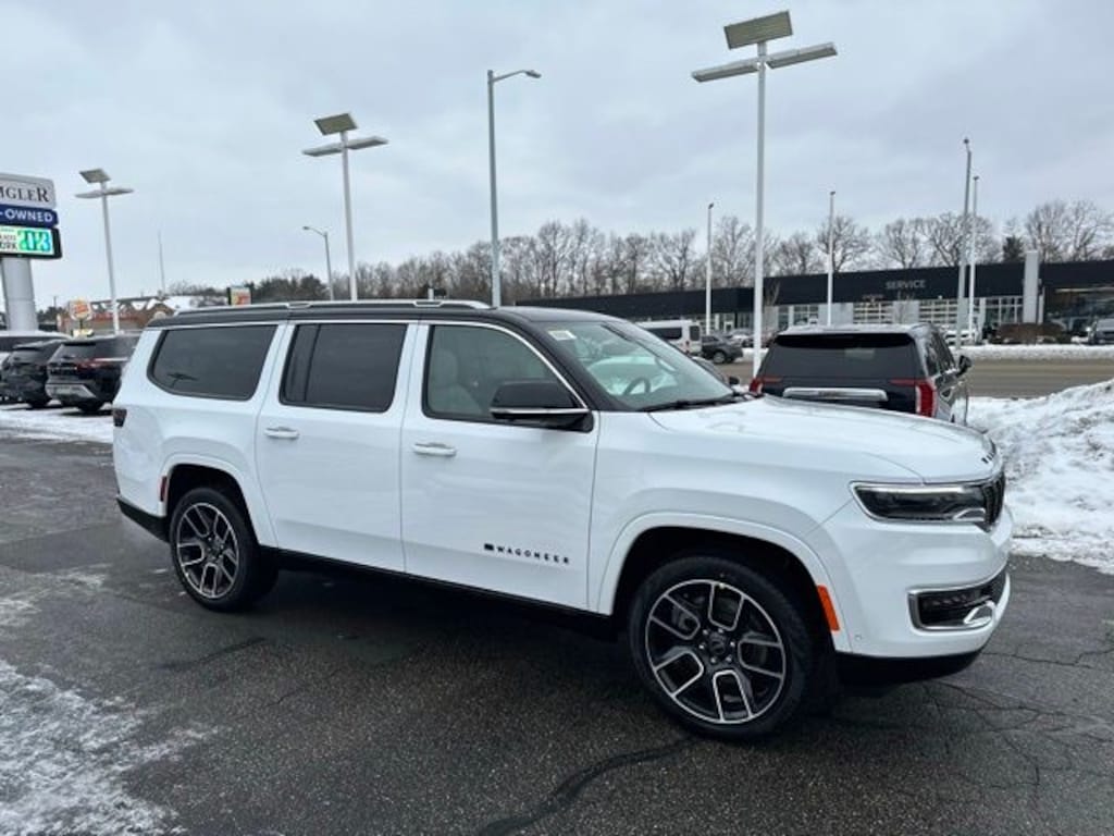 New 2025 Jeep Wagoneer L Series III SUV