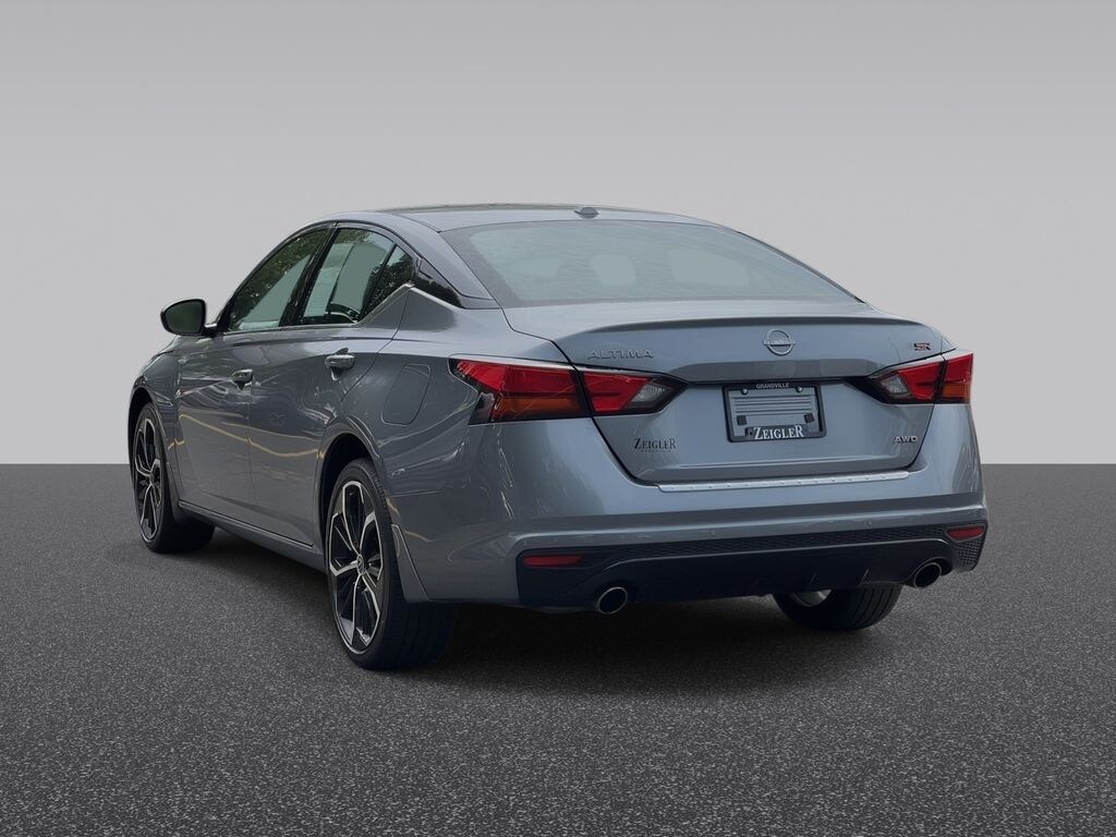 Certified 2023 Nissan Altima 2.5 SR Sedan