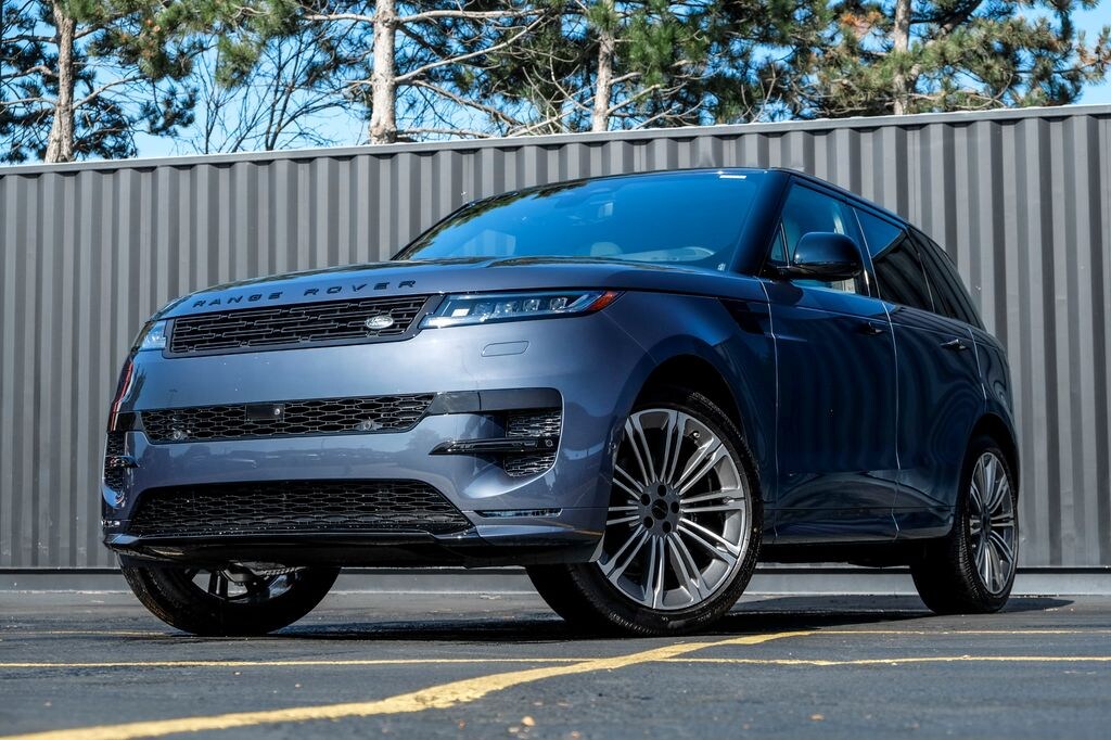 New 2026 Land Rover Range Rover Sport P400 Dynamic SE SUV