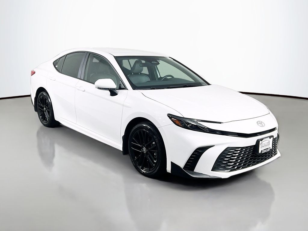 Used 2025 Toyota Camry SE Sedan