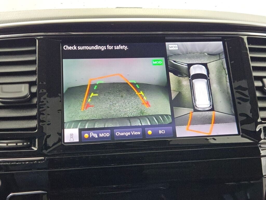 2021 INFINITI QX80 - Image 32