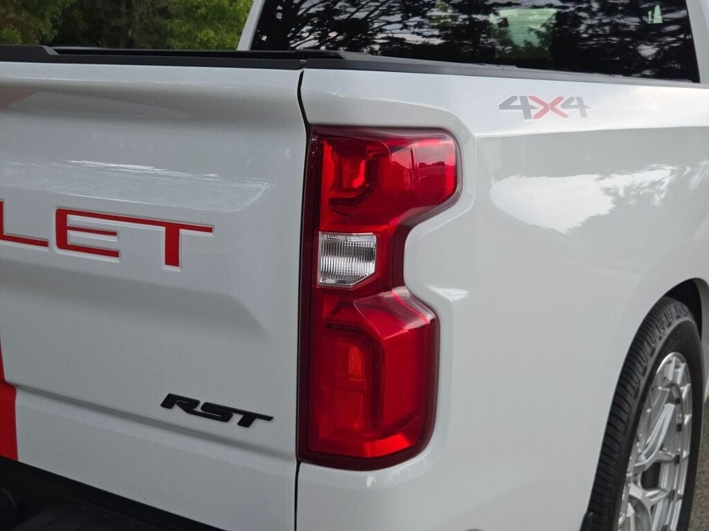 2025 CHEVROLET SILVERADO - Image 12