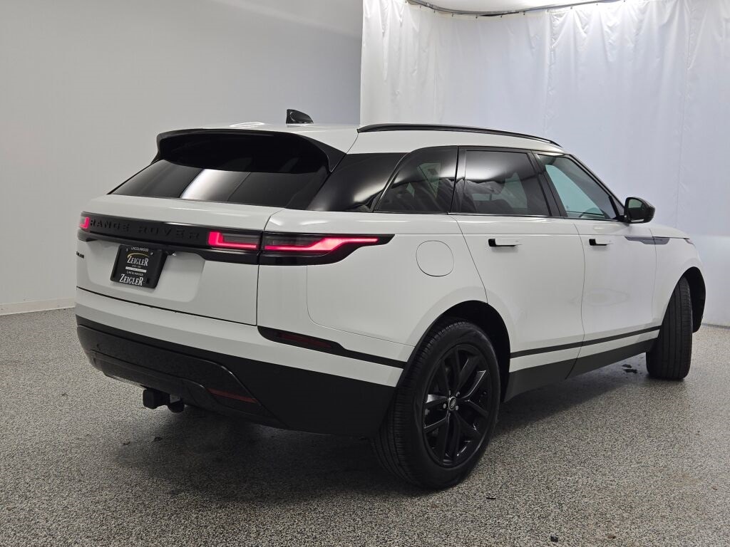 2024 LAND ROVER RANGE ROVER VELAR - Image 12
