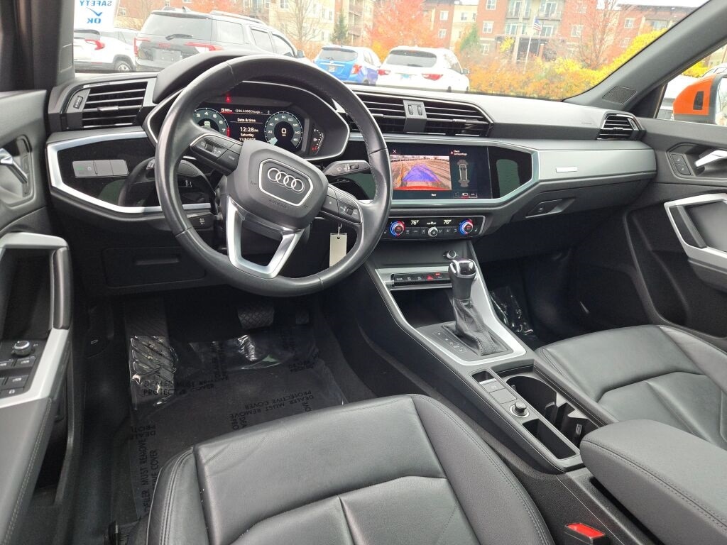 2022 AUDI Q3 - Image 19
