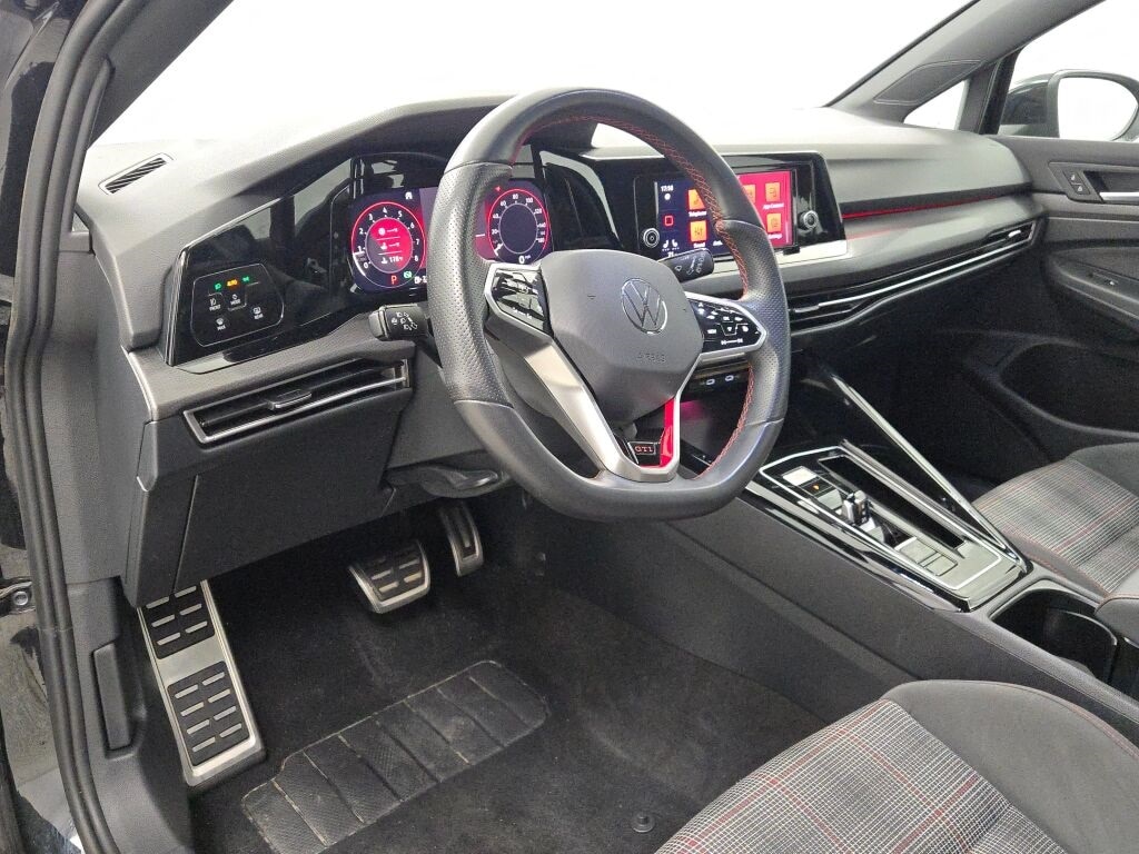 2024 VOLKSWAGEN GOLF GTI - Image 24