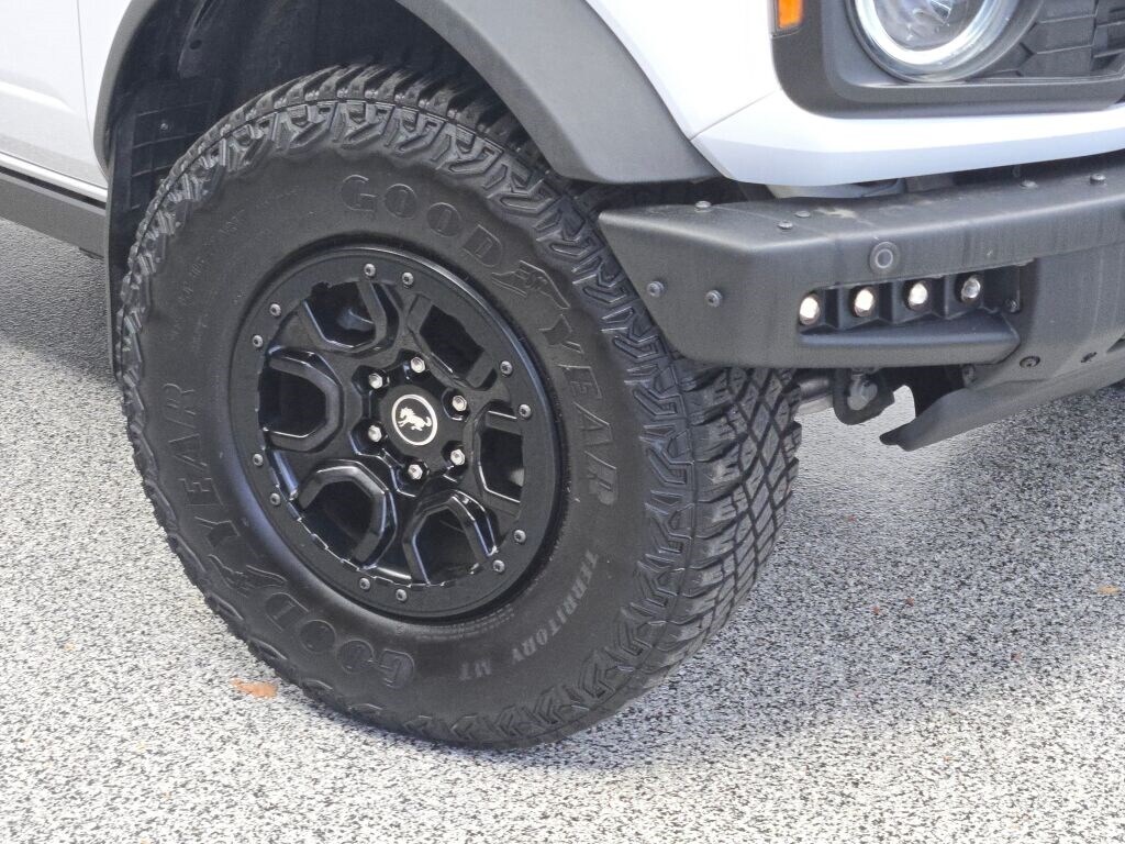 2024 Ford Bronco Wildtrak photo 3