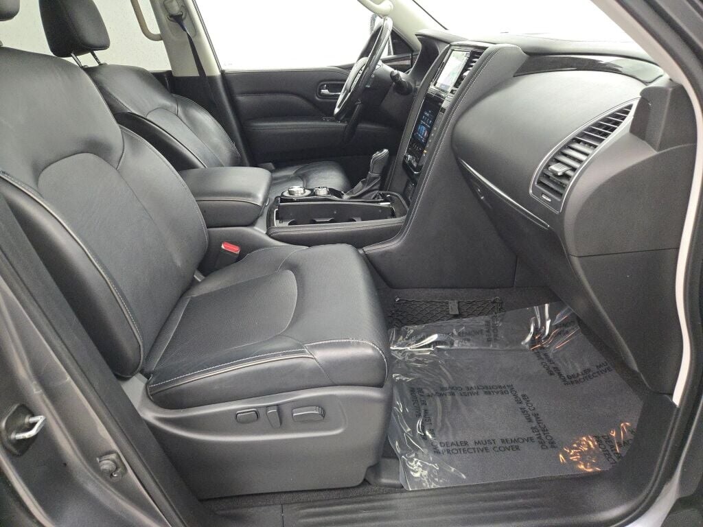 2021 INFINITI QX80 - Image 7