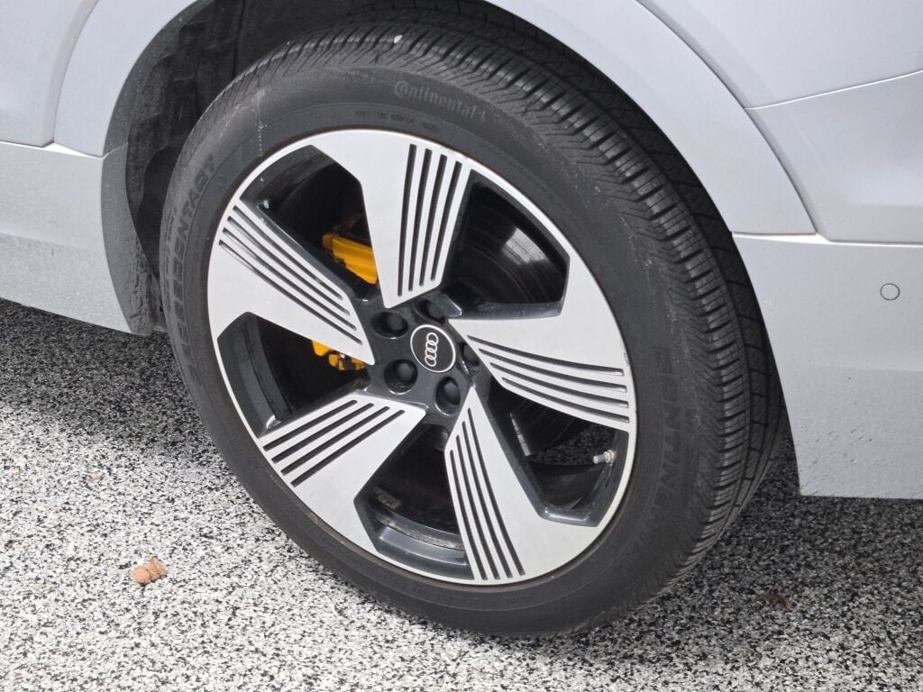 2022 AUDI E-TRON - Image 17