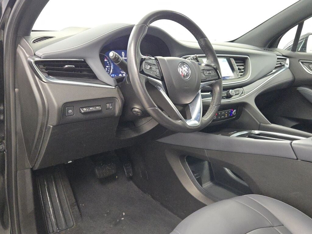2023 BUICK ENCLAVE - Image 25