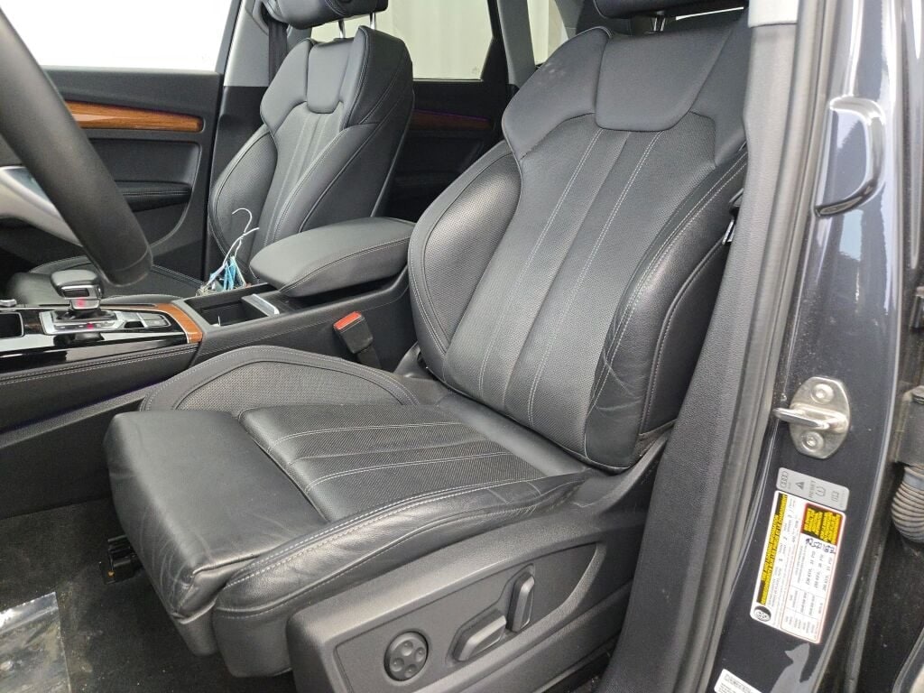 2021 AUDI Q5 - Image 26