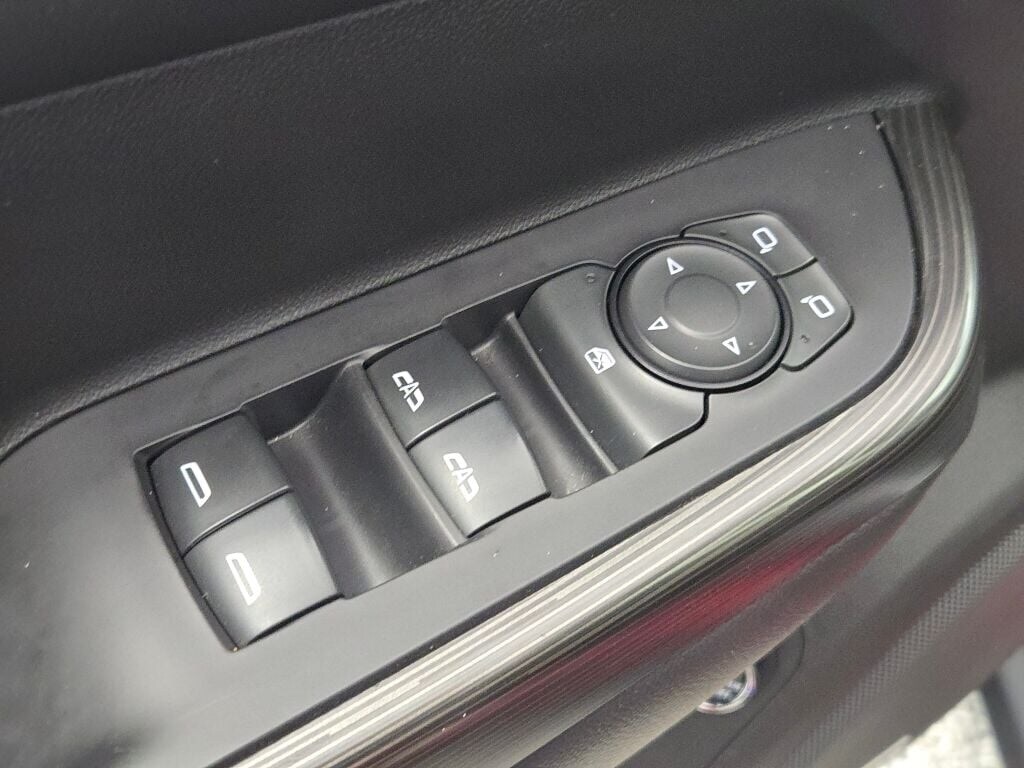 2020 GMC ACADIA - Image 23