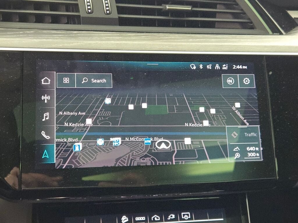 2022 AUDI E-TRON - Image 28