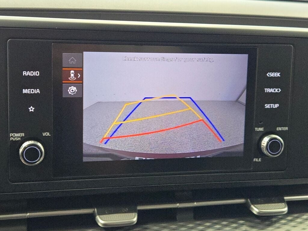 2024 KIA CARNIVAL - Image 30