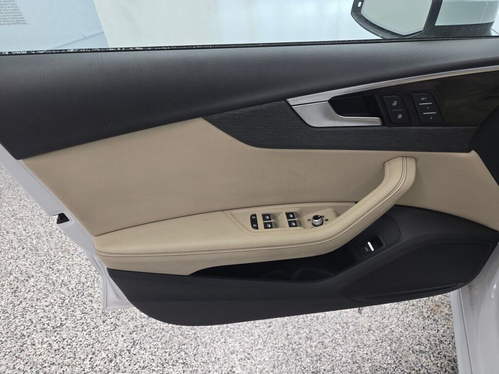 2022 AUDI A4 - Image 21