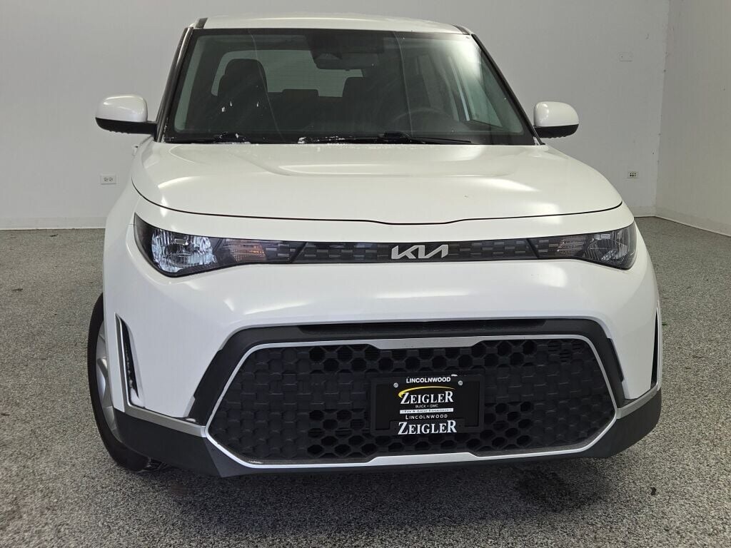 2023 KIA SOUL - Image 5