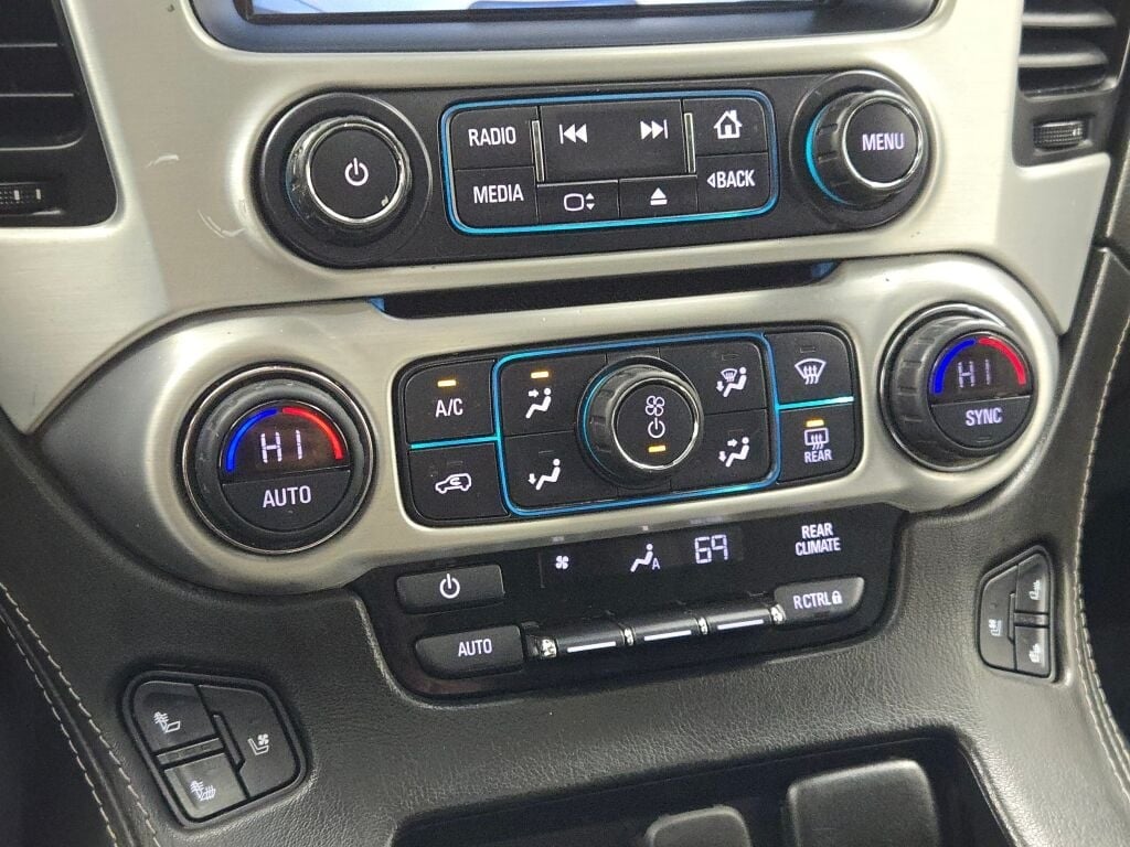 2019 GMC YUKON XL - Image 36