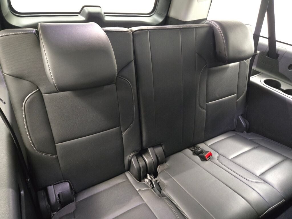 2019 GMC YUKON XL - Image 12