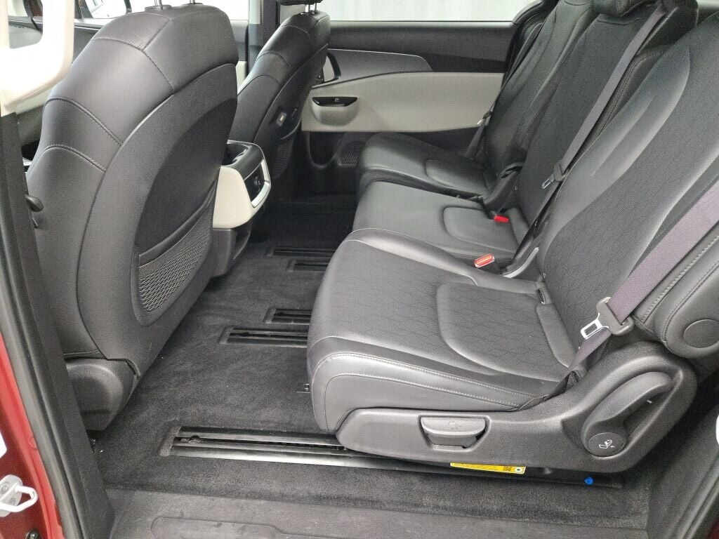 2024 KIA CARNIVAL - Image 21