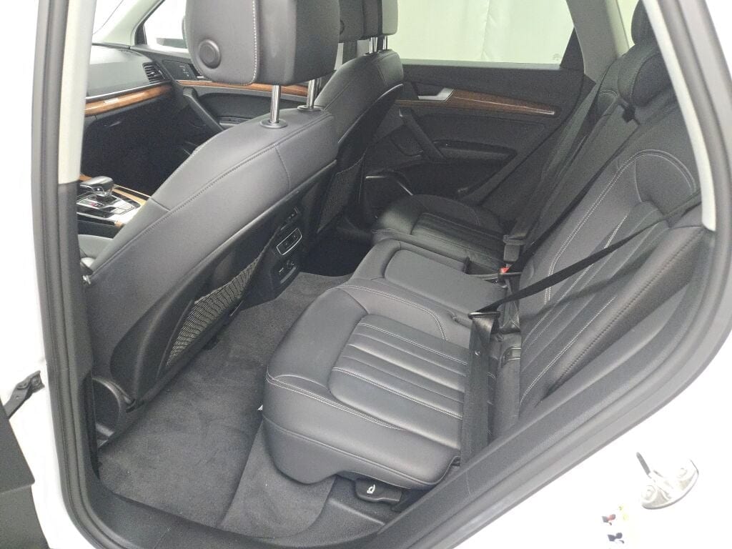 2022 AUDI Q5 - Image 19