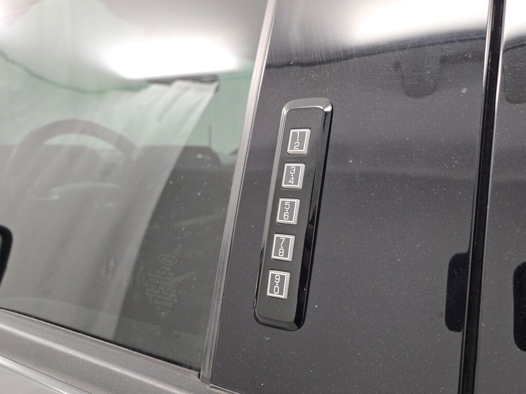 2021 FORD F-150 - Image 24