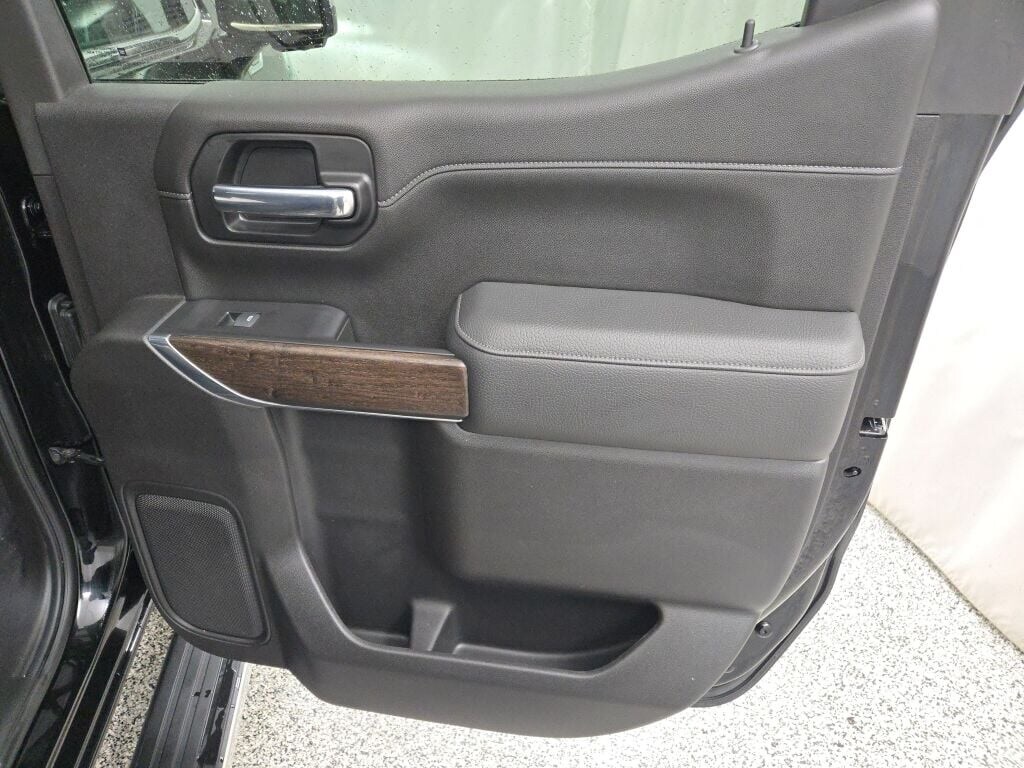 2020 GMC SIERRA - Image 10